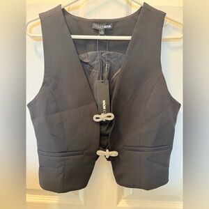 Fashion Nova Elegant Black Vest